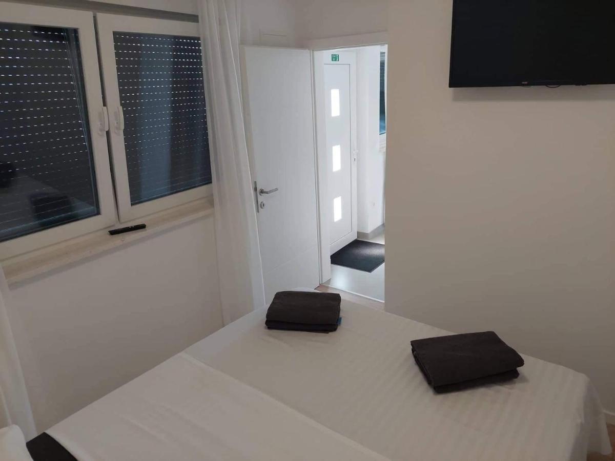 Ferienhaus Maestral - Kastel Kambelovac Kaštela Exteriör bild