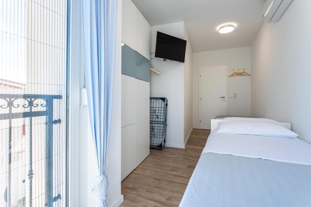 Ferienhaus Maestral - Kastel Kambelovac Kaštela Exteriör bild